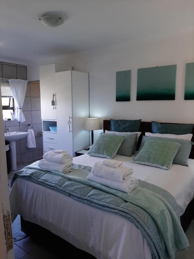 Umtamvuna View Cabanas Port Edward Εξωτερικό φωτογραφία