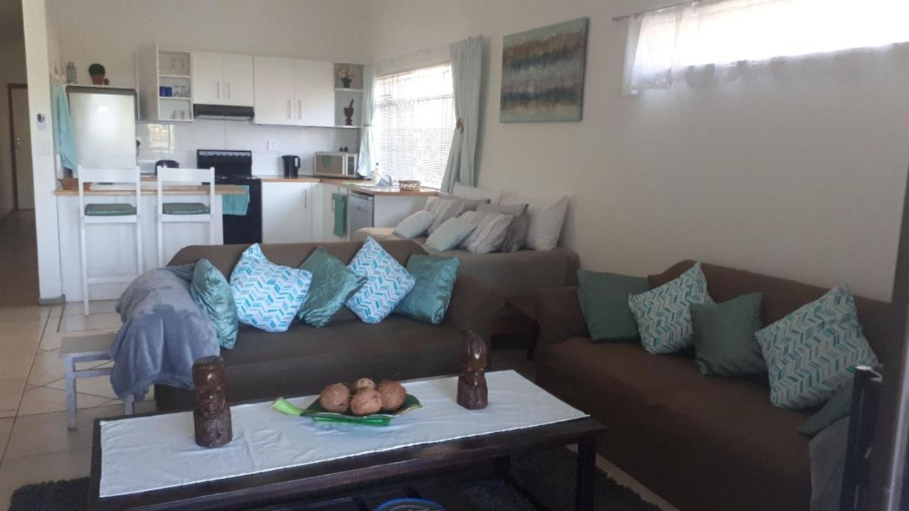 Umtamvuna View Cabanas Port Edward Εξωτερικό φωτογραφία