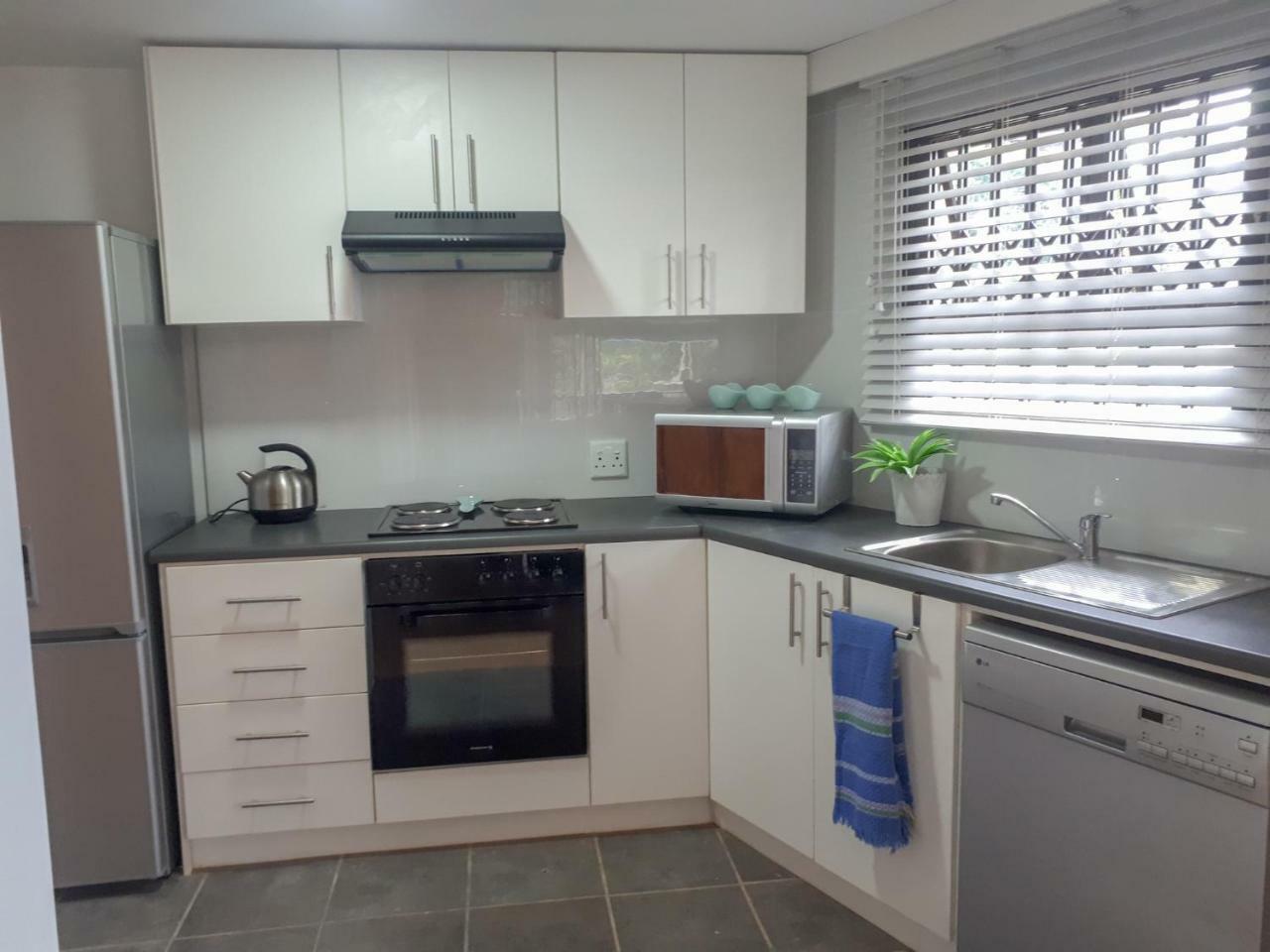 Umtamvuna View Cabanas Port Edward Εξωτερικό φωτογραφία